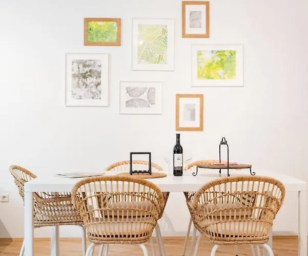 Zum Grazer Uhrturm Appartement Graz