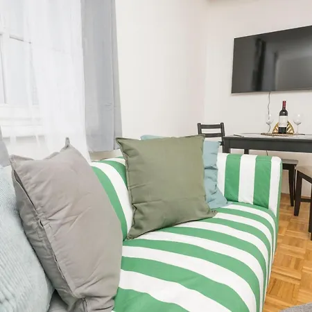Zum Grazer Uhrturm Apartment Graz