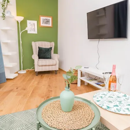 Zum Grazer Uhrturm Daire *