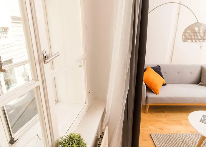 شقة Zum Grazer Uhrturm