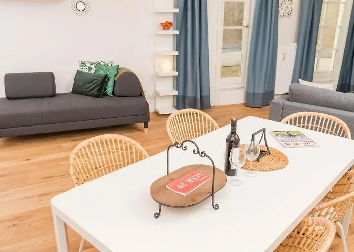 Apartamento Zum Grazer Uhrturm *